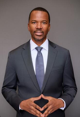 Profile Picture Kenneth Anderson
